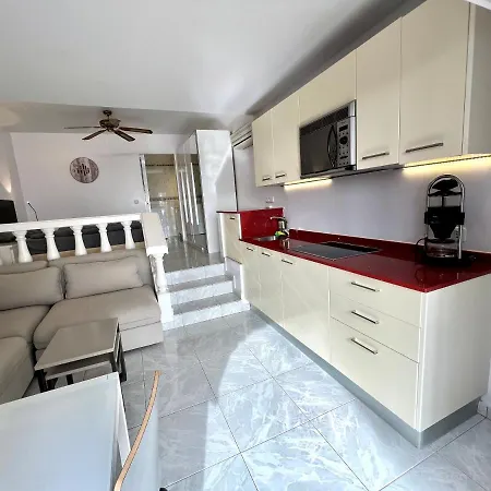 Beachhouse La Palma * 코스타카르마