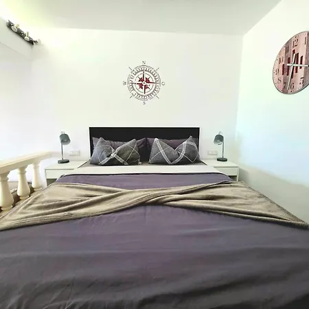 Beachhouse La Palma شقة كوستا كالما